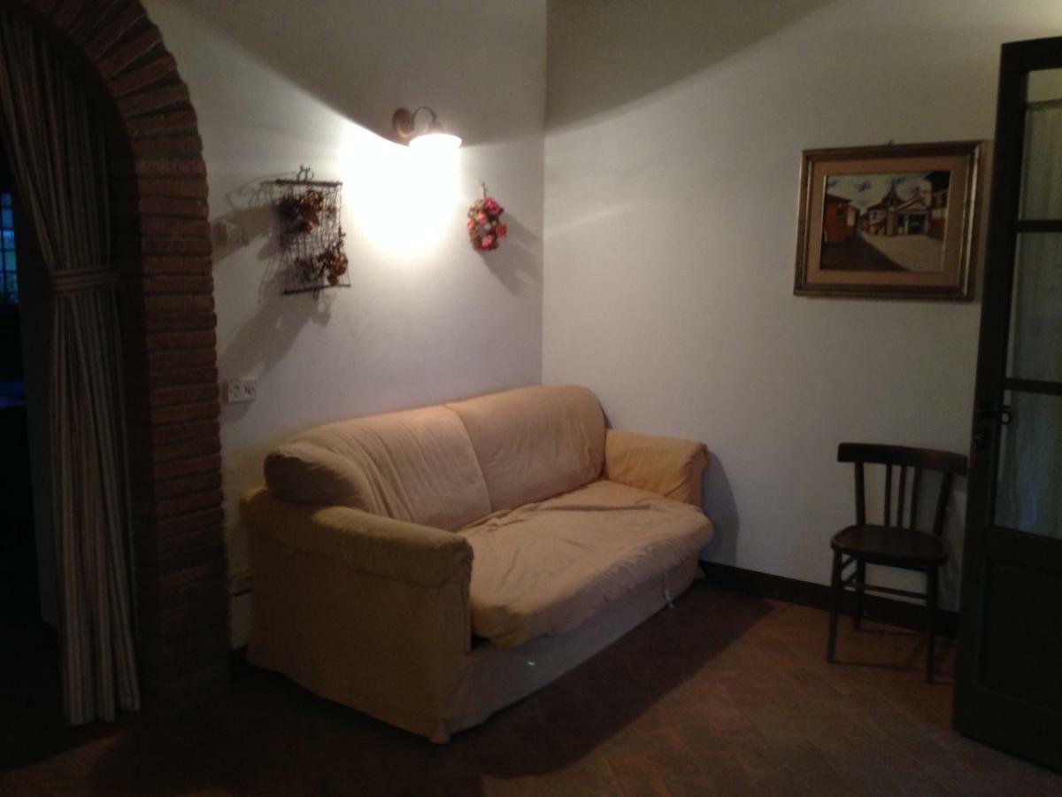 Agriturismo Podere dell' Olmo Amelia Esterno foto